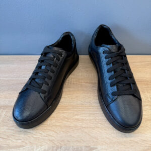 Smart Black Men Sneakers