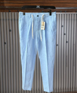 The New Capri Linen Pant