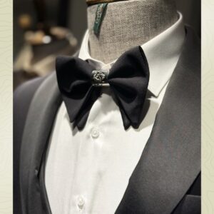 Oversized Basic Pre-Tied Bow Tie | Silver Knot