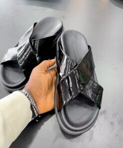 Stainless Solid Cross Strap Slide Sandal | BLACK
